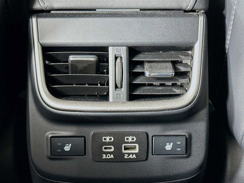 Used 2024 Subaru Outback Limited image 26