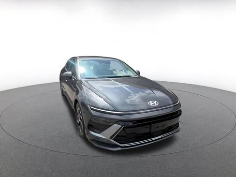 Used 2026 Hyundai Sonata Blue FWD image 3