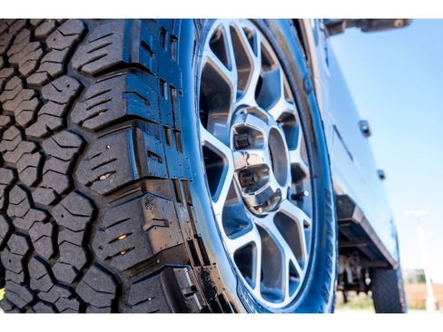 Used 2020 Ford F250 Lariat w/ Lariat Value Package image 9