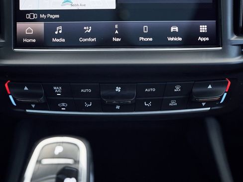 Used 2022 Maserati Levante Modena image 50