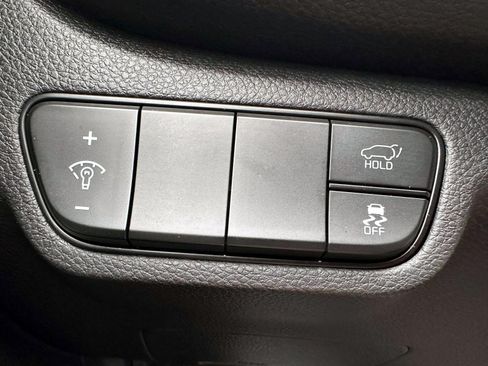 Used 2024 Kia Seltos SX w/ SX Sunroof Package AWD/4WD image 17