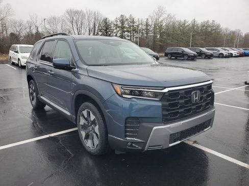 New 2026 Honda Pilot Touring image 12