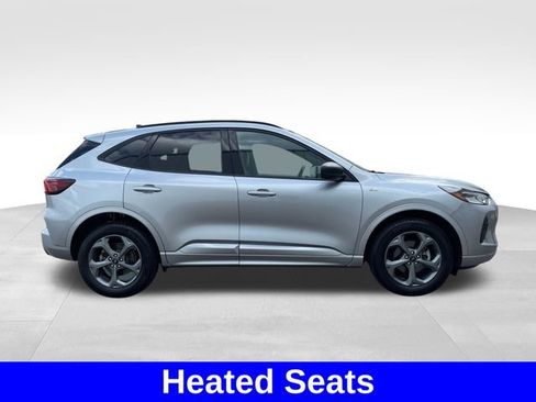 Used 2024 Ford Escape ST-Line w/ Tech Pack #1 AWD/4WD image 6