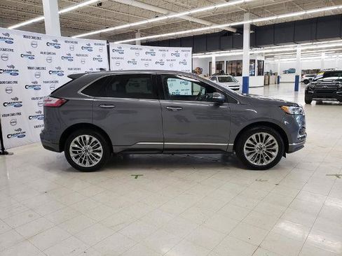 Certified 2022 Ford Edge Titanium w/ Equipment Group 301A AWD/4WD image 5