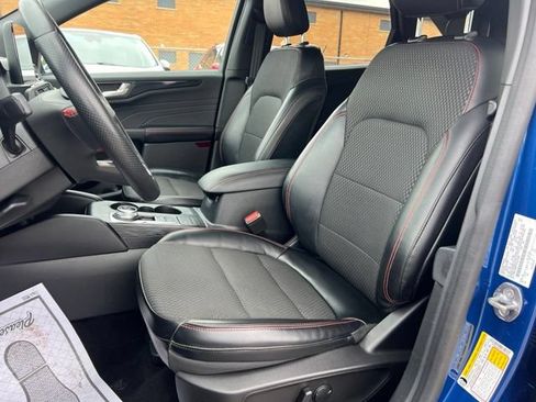 Certified 2023 Ford Escape ST-Line Select w/ Class II Trailer Tow Package AWD/4WD image 18