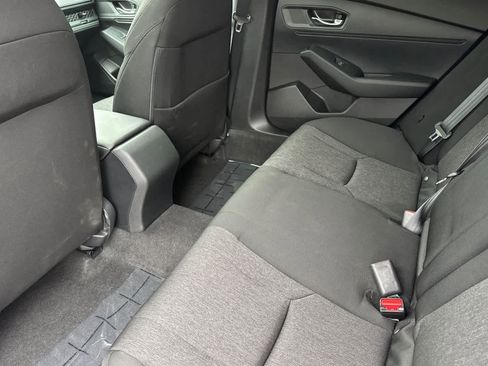 Used 2024 Honda Accord EX image 4