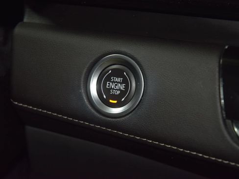 Used 2023 Cadillac Escalade Sport w/ LPO, ONYX Package AWD/4WD image 38