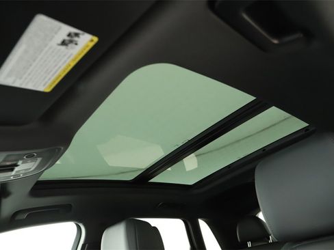 New 2025 Audi Q3 2.0T Premium image 26