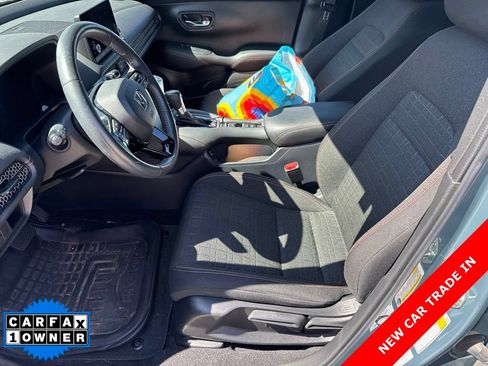 Used 2024 Honda HR-V Sport image 7