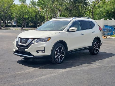 Used 2017 Nissan Rogue SL w/ SL Premium Package AWD/4WD image 9