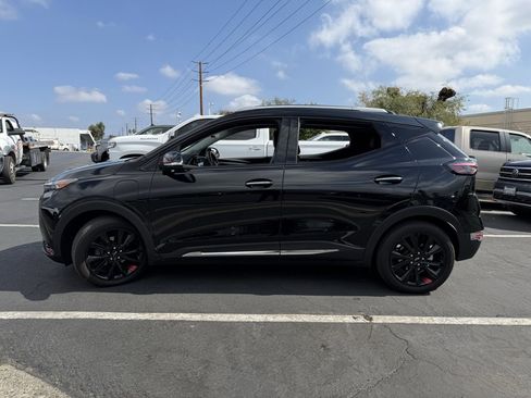 Certified 2023 Chevrolet Bolt EUV Premier w/ Redline Edition image 4