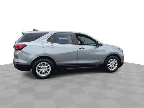 Certified 2023 Chevrolet Equinox LT FWD image 9