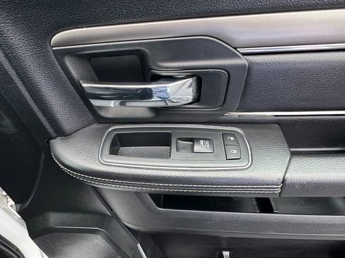 Used 2018 RAM 1500 Sport image 29