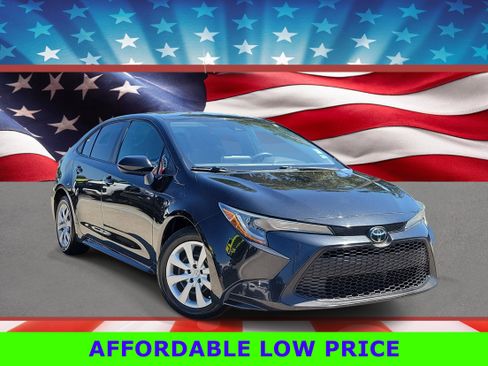 Used 2021 Toyota Corolla LE FWD image 1