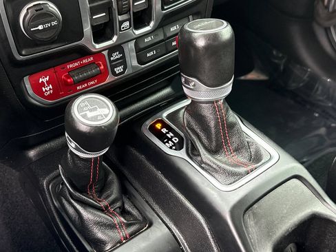 Used 2020 Jeep Gladiator Rubicon AWD/4WD image 21
