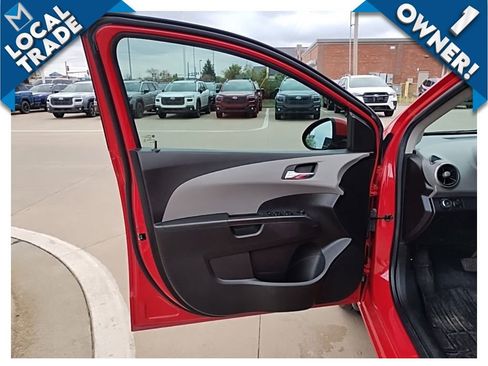 Used 2013 Chevrolet Sonic LTZ image 11