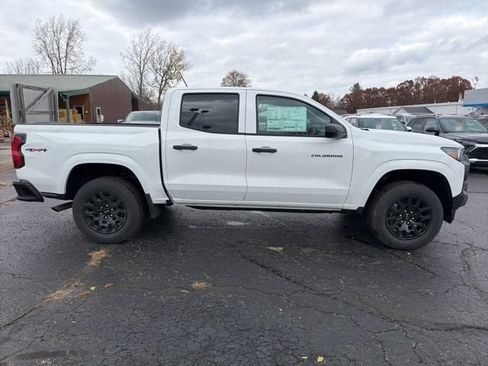 New 2026 Chevrolet Colorado W/T w/ WT Custom Package AWD/4WD image 2