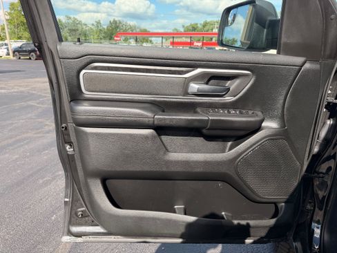 Used 2020 RAM 1500 Big Horn AWD/4WD image 15