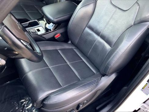 Used 2022 Kia Telluride SX w/ Nightfall Edition Package image 29