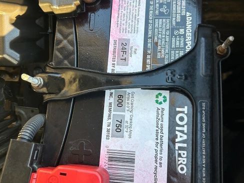 Used 2011 Acura MDX SH AWD w/Tech 4dr SUV w/Techno image 44