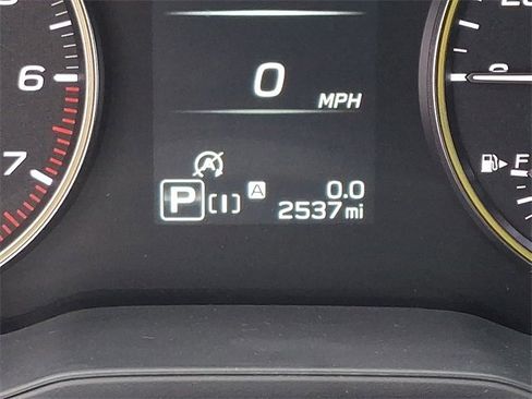 Used 2025 Subaru Crosstrek 2.5i Sport w/ Crosstrek Mirror Package image 19