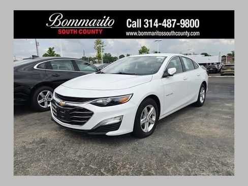 Used 2023 Chevrolet Malibu LS w/ Driver Confidence Package FWD image 1