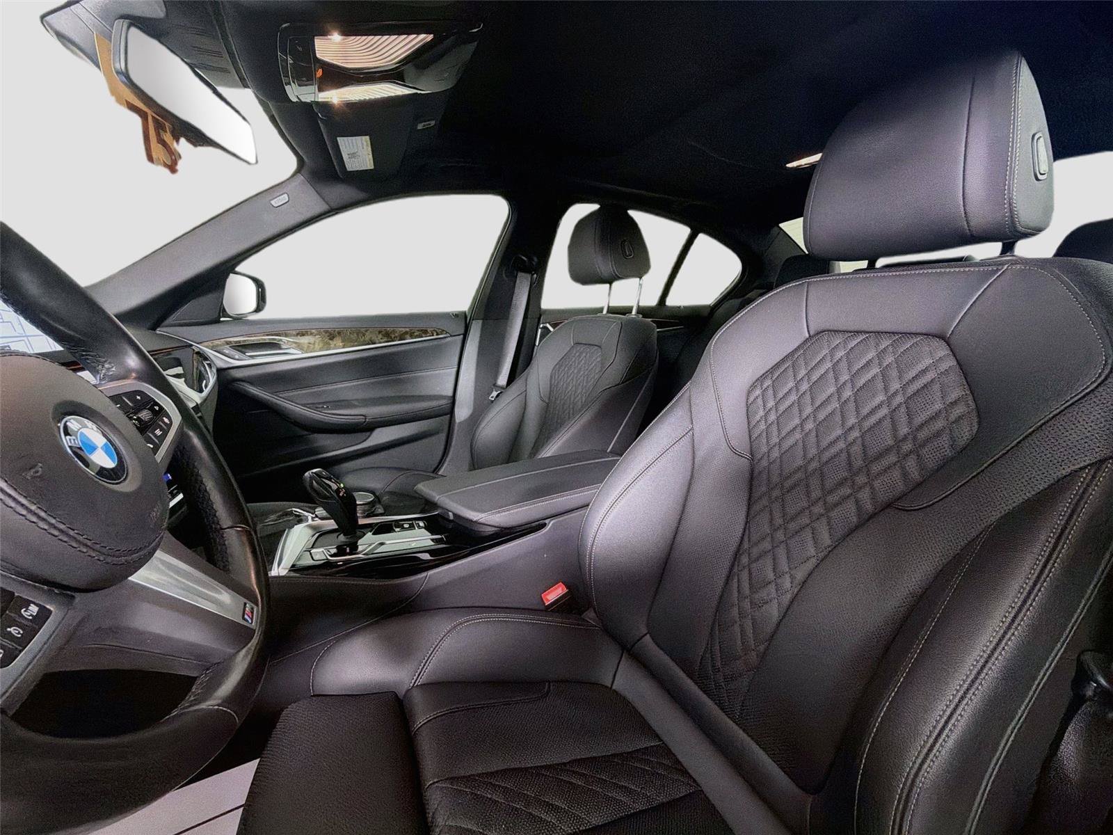 Used 2023 BMW 530i w/ M Sport Package RWD image 21