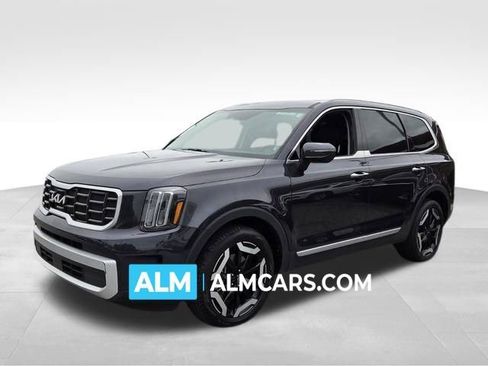 Used 2025 Kia Telluride S AWD/4WD image 1