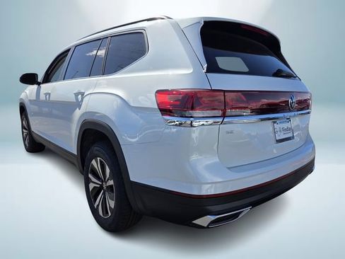 New 2026 Volkswagen Atlas SE FWD image 3
