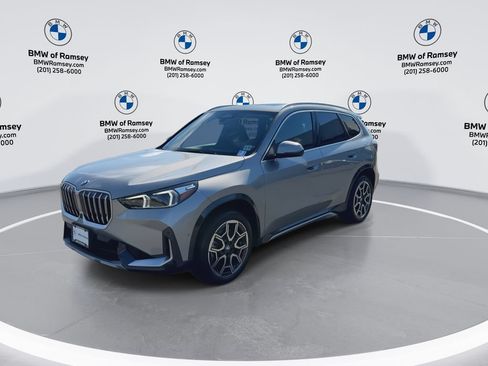 Used 2026 BMW X1 xDrive28i w/ Technology Package AWD/4WD image 4