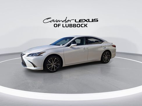 Certified 2025 Lexus ES 300h w/ Premium Package image 5