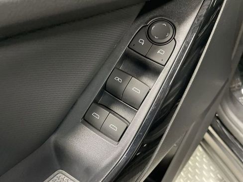 Used 2025 Chevrolet Equinox LT w/ Convenience Package II AWD/4WD image 13