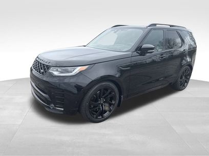 New 2025 Land Rover Discovery Dynamic SE