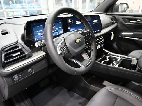 New 2026 Chevrolet Traverse LT w/ Driver Confidence Package image 20