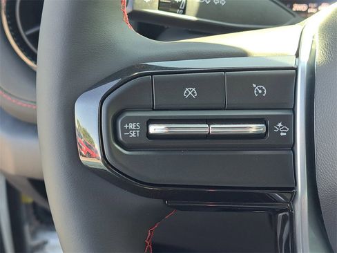 New 2026 Chevrolet Colorado Z71 w/ Z71 Convenience Package 2 image 9