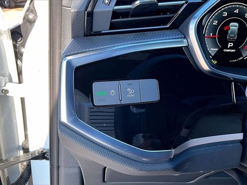 Used 2025 Audi Q3 2.0T Premium Plus w/ Premium Plus Package image 26