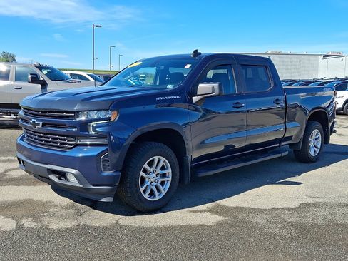 Used 2021 Chevrolet Silverado 1500 RST w/ Convenience Package II AWD/4WD image 3