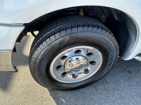 Used 2007 Ford F250 XLT RWD image 12