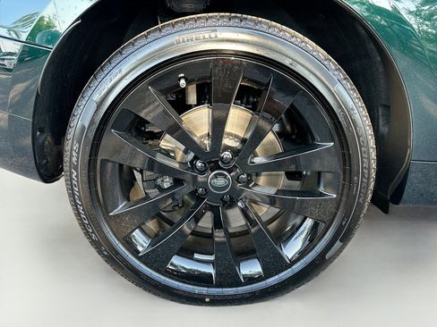 New 2025 Land Rover Range Rover Sport Dynamic SE image 35