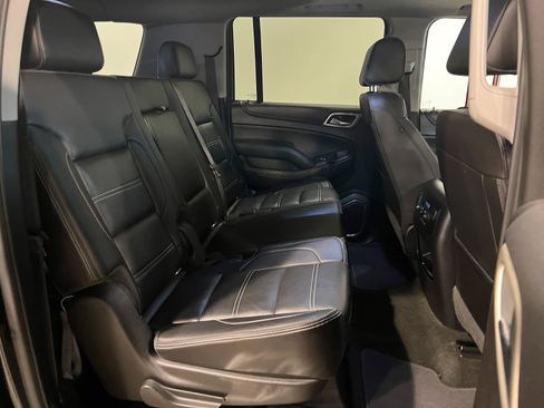 Used 2018 GMC Yukon XL Denali w/ Denali Ultimate Package AWD/4WD image 37