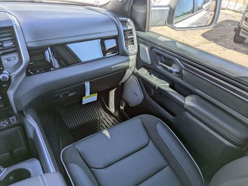 New 2026 RAM 1500 Laramie AWD/4WD image 17