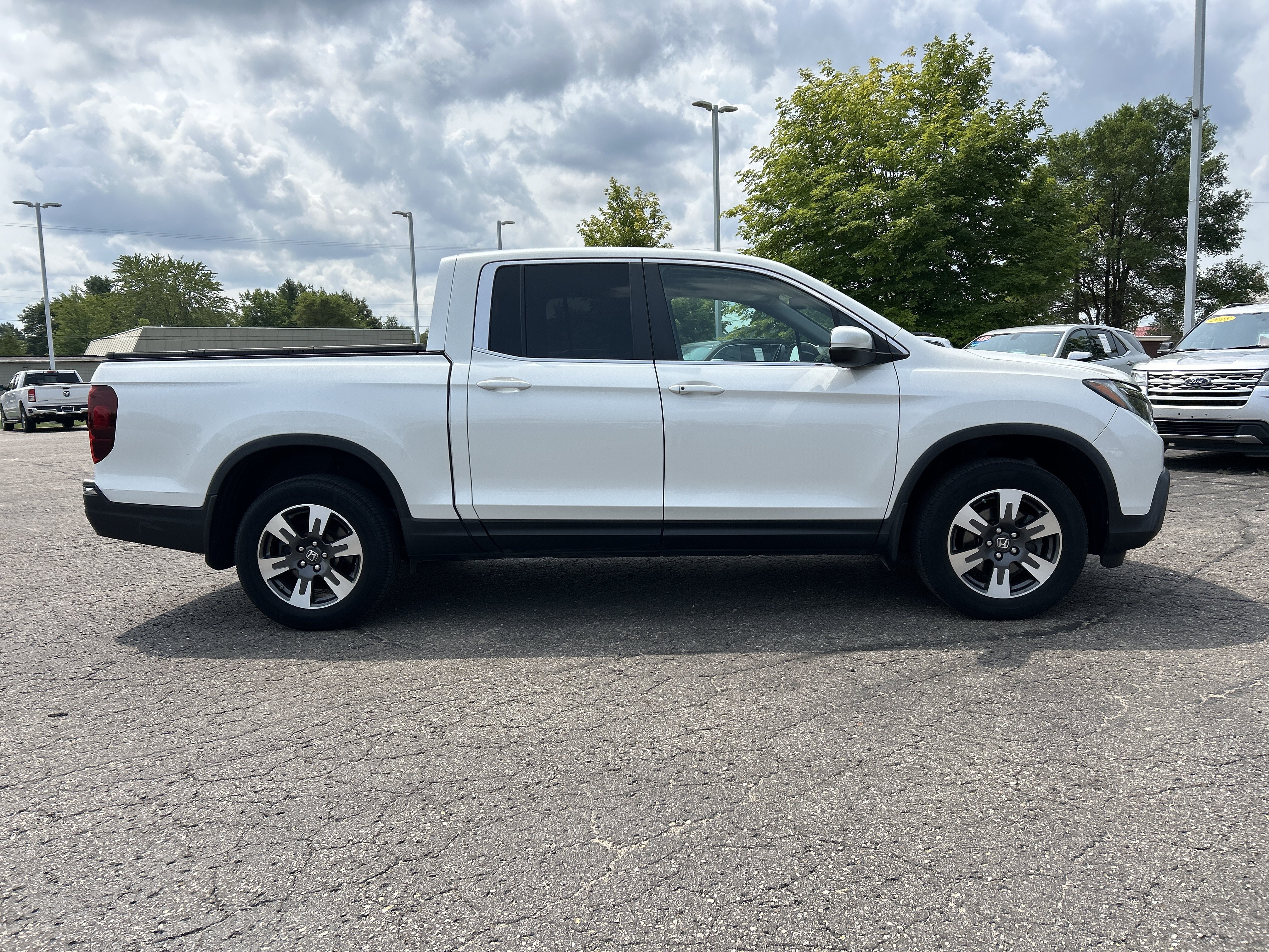 Used 2019 Honda Ridgeline RTL image 2