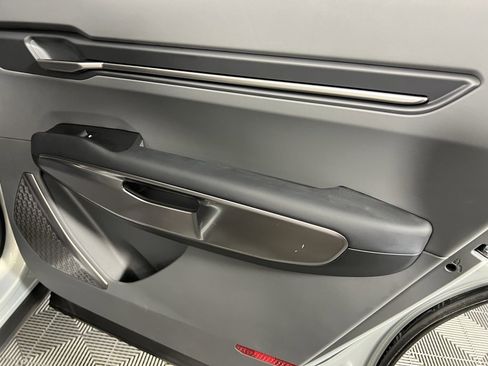 Used 2024 Kia EV9 Light Long Range image 32