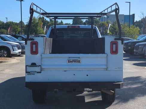 Used 2022 RAM 2500 Tradesman w/ Chrome Appearance Group AWD/4WD image 5