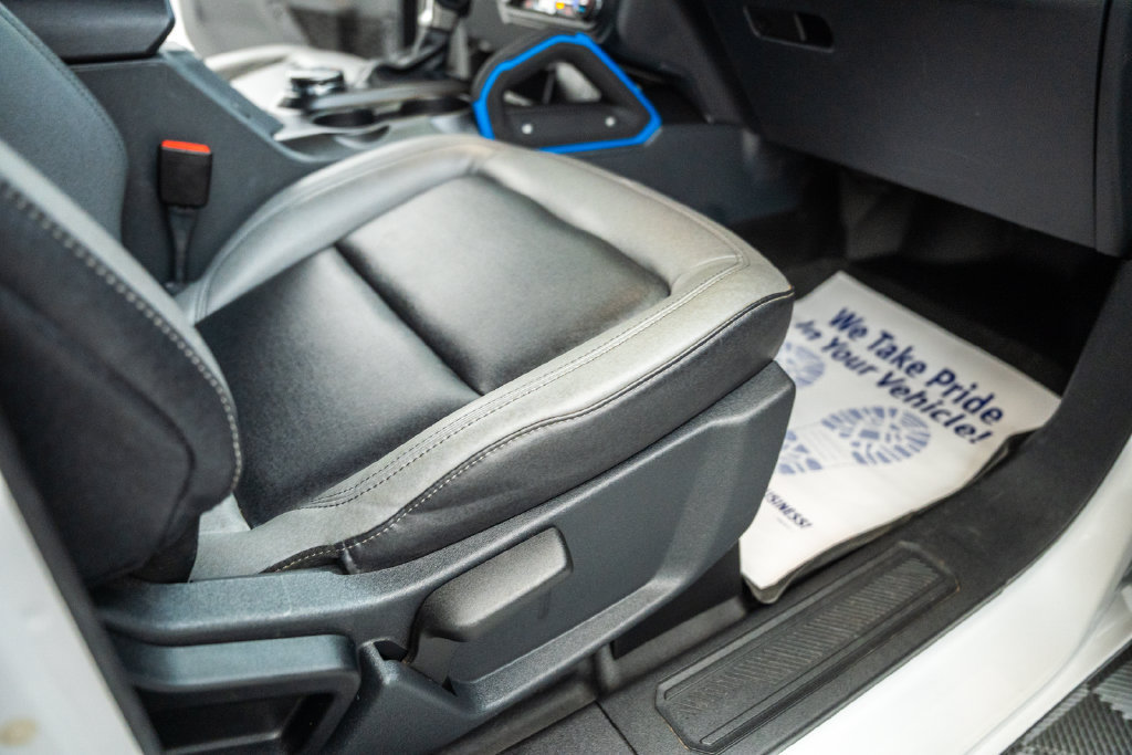 Used 2023 Ford Bronco Black Diamond AWD/4WD image 30