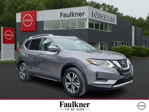 Certified 2020 Nissan Rogue SV w/ Premium Package image 1