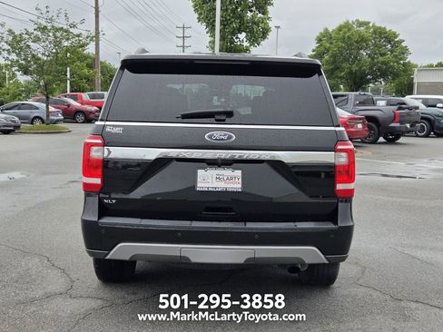 Used 2020 Ford Expedition XLT w/ Equipment Group 201A RWD image 4