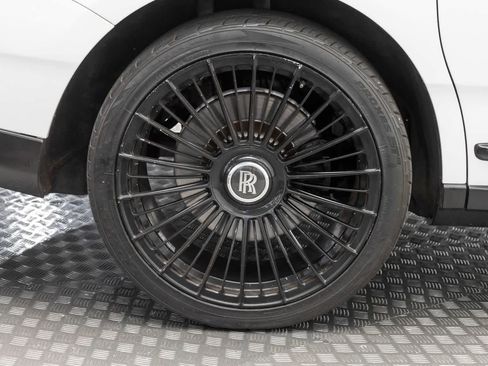 Certified 2020 Rolls-Royce Cullinan AWD/4WD image 56
