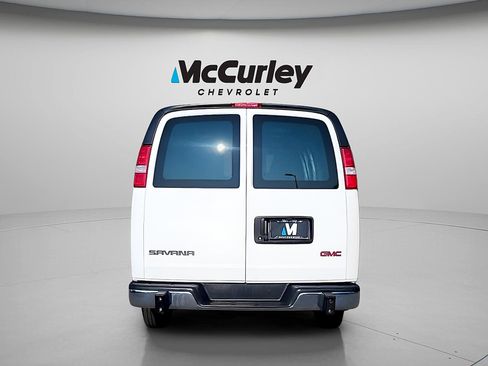 Used 2025 GMC Savana 2500 w/ Driver Convenience Package RWD image 6