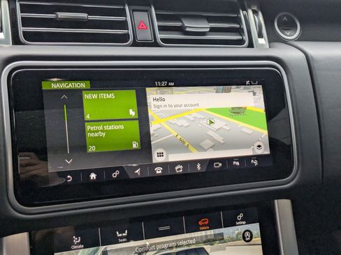 Used 2019 Land Rover Range Rover Supercharged image 24